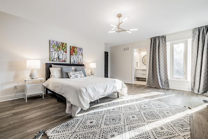 Photo 24 at 97 Clarinda Drive, Bayview Village, Toronto
