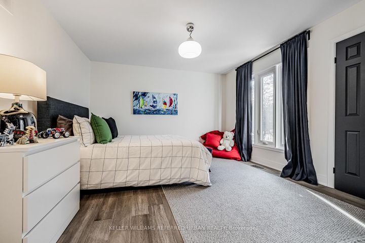 Photo 26 at 97 Clarinda Drive, Bayview Village, Toronto