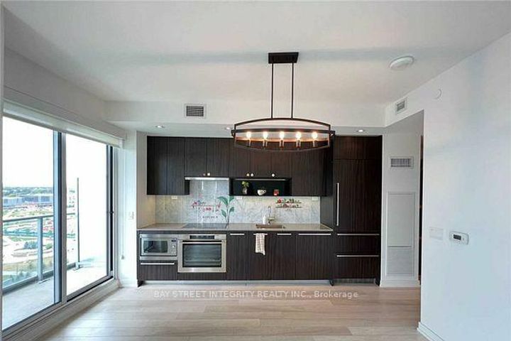 Photo 21 at 303 - 117 McMahon Drive, Bayview Village, Toronto