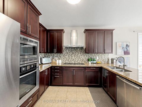 Photo 11 at 88 Sweet Anna Court, Patterson, Vaughan