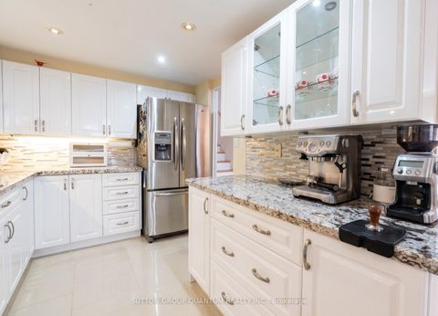 Photo 11 at 1810 - 11 Wincott Drive, The Westway, Toronto