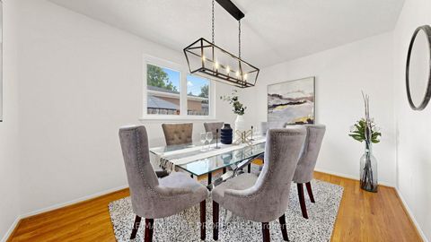 Photo 8 at 3 Leeswood Crescent E, Agincourt North, Toronto