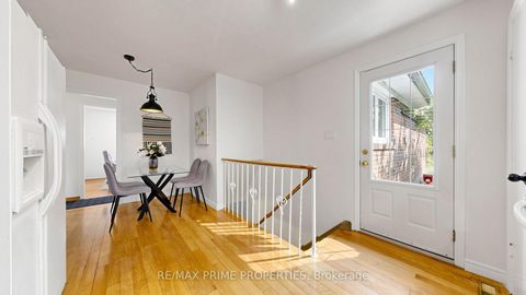 Photo 19 at 3 Leeswood Crescent E, Agincourt North, Toronto