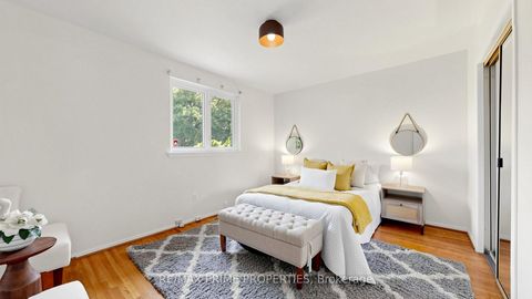 Photo 22 at 3 Leeswood Crescent E, Agincourt North, Toronto