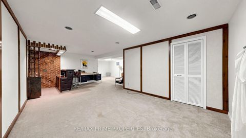 Photo 35 at 3 Leeswood Crescent E, Agincourt North, Toronto