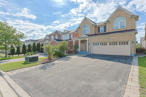 Photo 2 at 338 Carlissa Run, Woodland Hill, Newmarket