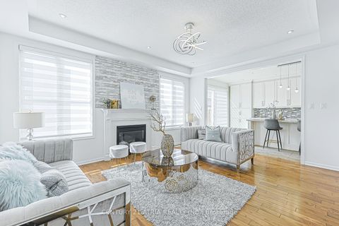 Photo 13 at 338 Carlissa Run, Woodland Hill, Newmarket