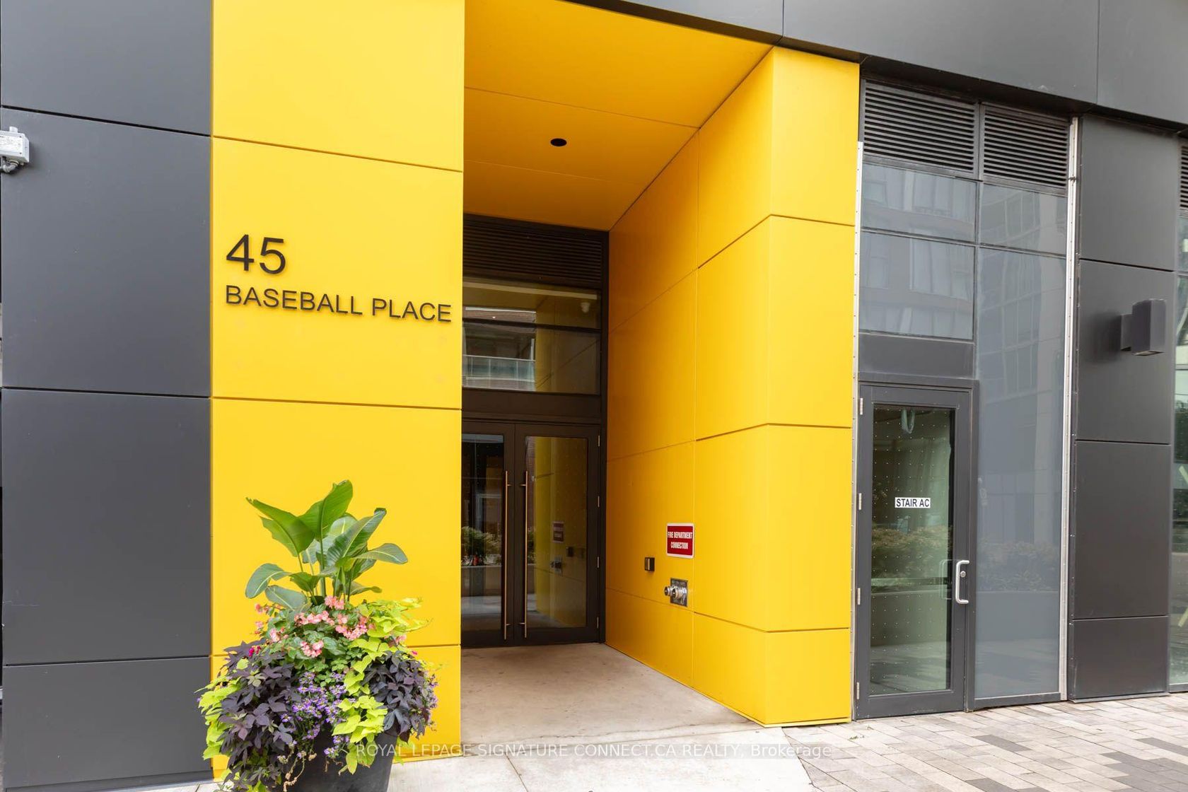 902 - 45 Baseball Place, South Riverdale, Toronto photo 6