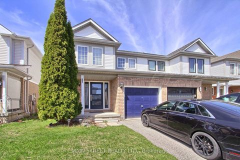 Photo 1 at 17 Hirst Avenue, Keswick South, Georgina
