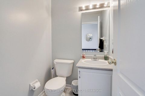 Photo 18 at 17 Hirst Avenue, Keswick South, Georgina