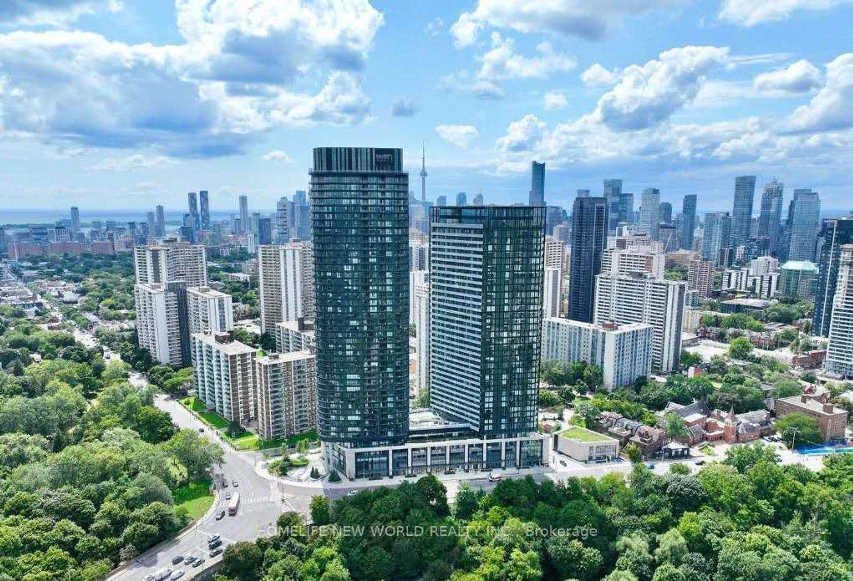 2220 - 585 BLOOR Street E, North St. James Town, Toronto photo number 2