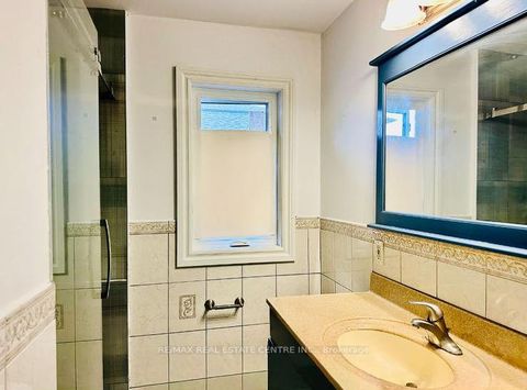 Photo 6 at 22 Beran Drive, Woburn, Toronto
