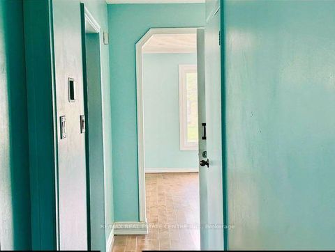 Photo 8 at 22 Beran Drive, Woburn, Toronto
