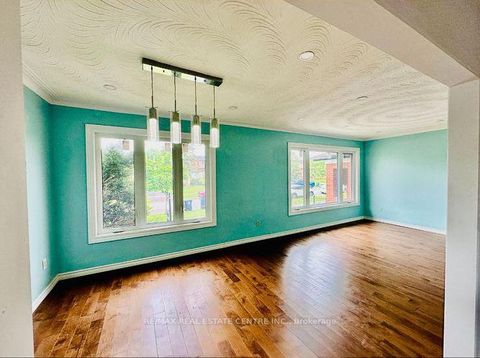 Photo 10 at 22 Beran Drive, Woburn, Toronto