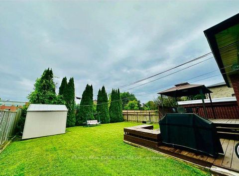Photo 12 at 22 Beran Drive, Woburn, Toronto