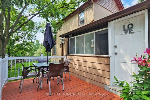 Photo 2 at 1 Edgebrook Drive, Beaumonde Heights, Toronto