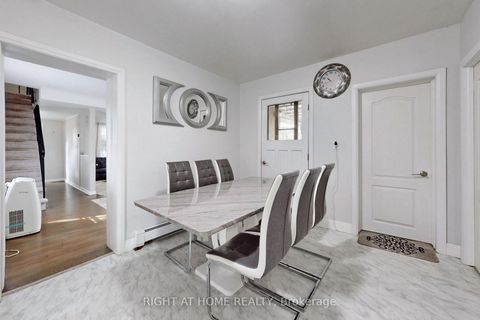 Photo 8 at 1 Edgebrook Drive, Beaumonde Heights, Toronto