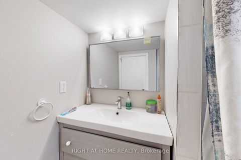 Photo 25 at 1 Edgebrook Drive, Beaumonde Heights, Toronto