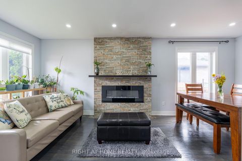 Photo 6 at 19 Cardinal Street, Cundles East, Barrie