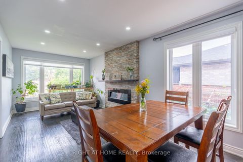 Photo 10 at 19 Cardinal Street, Cundles East, Barrie