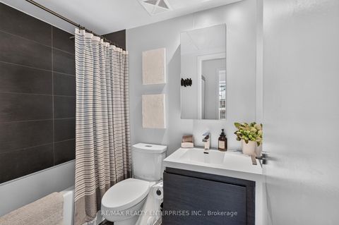 Photo 18 at 942 - 1030 King Street W, Niagara, Toronto