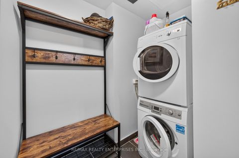 Photo 23 at 942 - 1030 King Street W, Niagara, Toronto