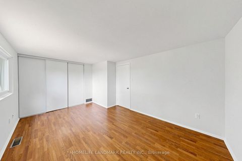 Photo 18 at 8 Rusty Crest Way, Don Valley Village, Toronto