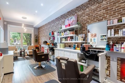 Photo 4 at 960A The Queensway, Queensway, Toronto