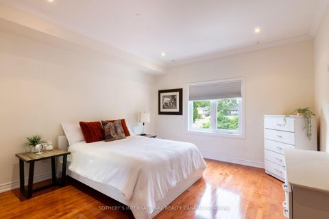 Photo 26 at 960A The Queensway, Queensway, Toronto