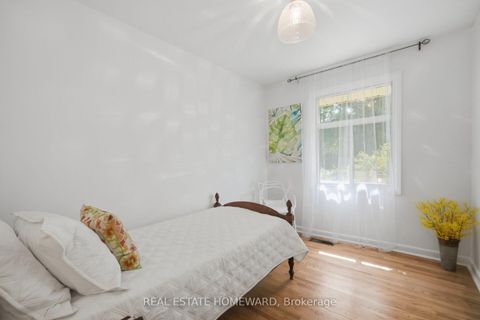 Photo 18 at 3 Shadwell Place, Don Mills, Toronto
