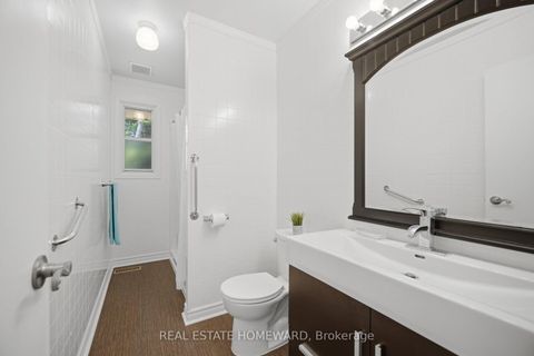 Photo 21 at 3 Shadwell Place, Don Mills, Toronto