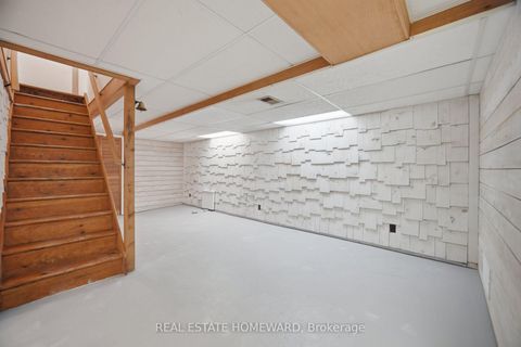 Photo 24 at 3 Shadwell Place, Don Mills, Toronto