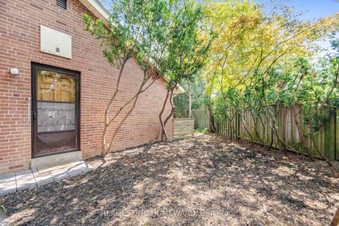 Photo 37 at 3 Shadwell Place, Don Mills, Toronto