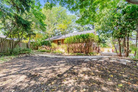 Photo 38 at 3 Shadwell Place, Don Mills, Toronto