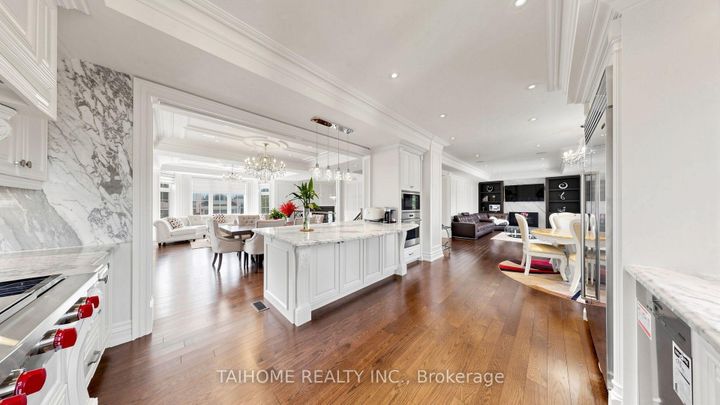Photo 10 at 38 Foxwarren Drive, Bayview Village, Toronto