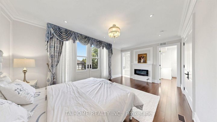 Photo 19 at 38 Foxwarren Drive, Bayview Village, Toronto