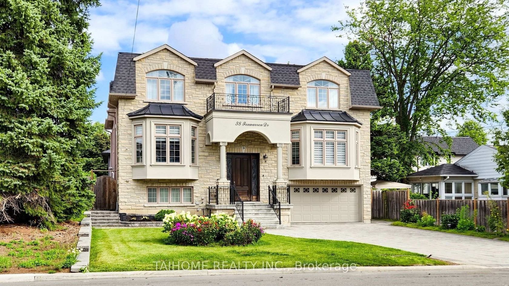 38 Foxwarren Drive, Bayview Village, Toronto 2
