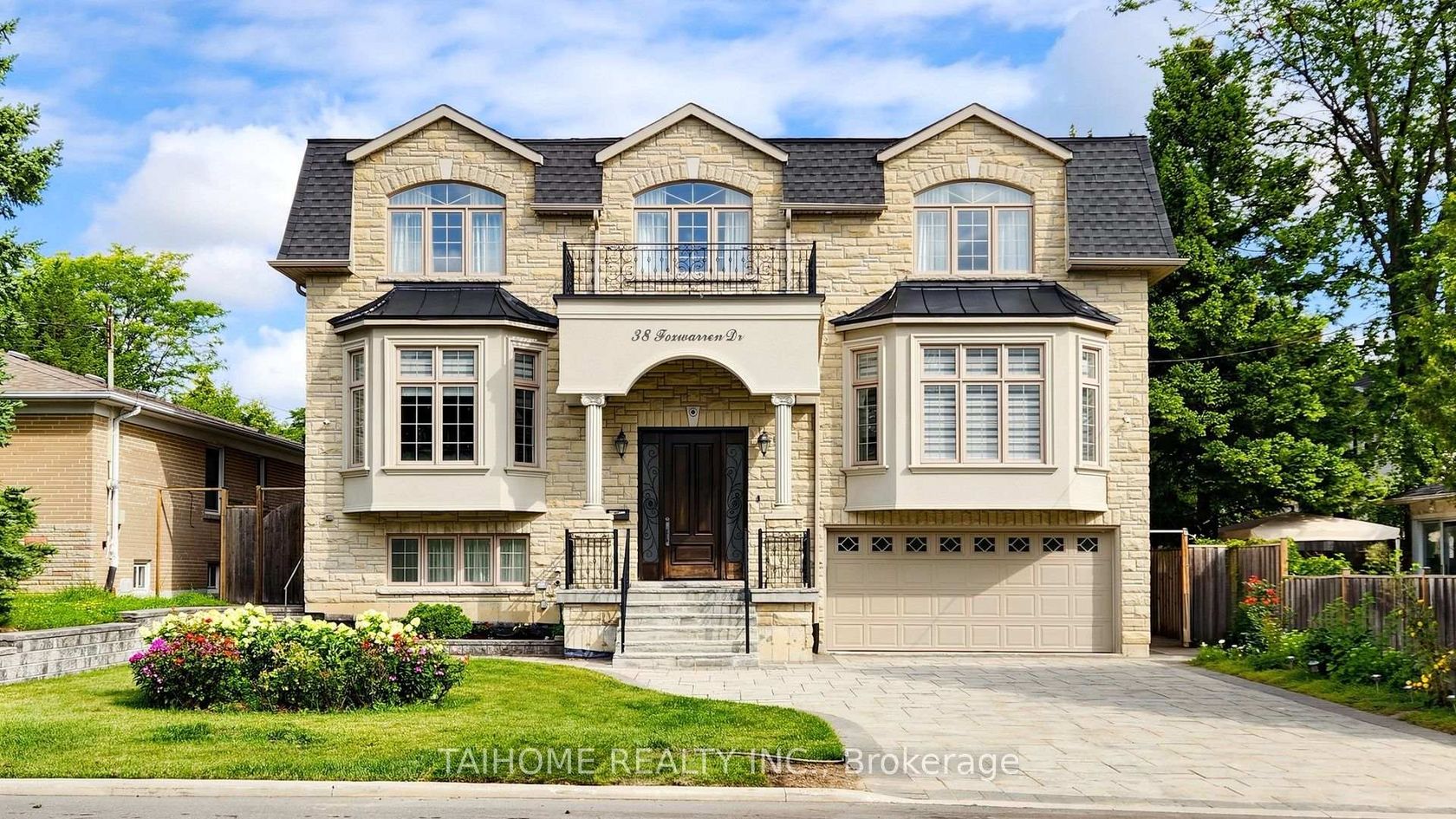 38 Foxwarren Drive, Bayview Village, Toronto 2