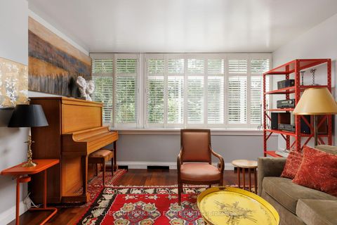 Photo 30 at 322 - 1 Benvenuto Place, Casa Loma, Toronto