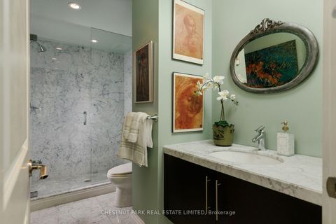 Photo 32 at 322 - 1 Benvenuto Place, Casa Loma, Toronto