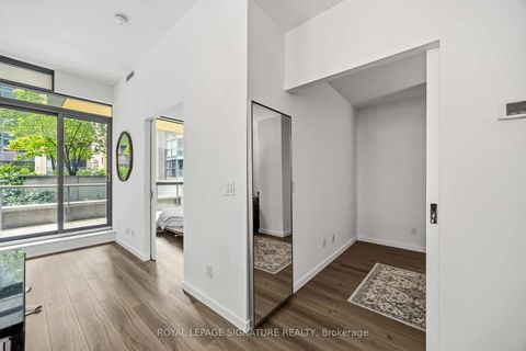 Photo 18 at 202 - 8 Charlotte Street, Waterfront Communities C1, Toronto