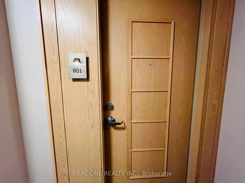 Photo 2 at 801 - 503 Beecroft Road, Willowdale West, Toronto