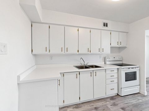 Photo 16 at 1406 - 1350 York Mills Road, Donalda, Toronto