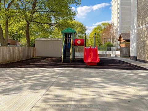 Photo 36 at 1406 - 1350 York Mills Road, Donalda, Toronto