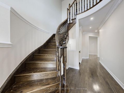 Photo 17 at 224 Aspenwood Drive, Woodland Hill, Newmarket