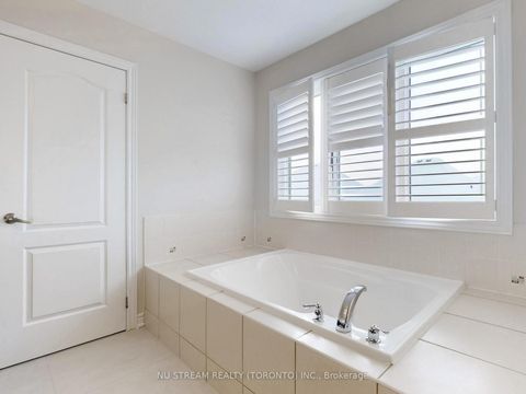 Photo 27 at 224 Aspenwood Drive, Woodland Hill, Newmarket