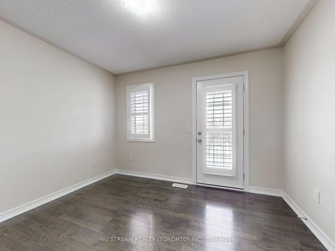 Photo 34 at 224 Aspenwood Drive, Woodland Hill, Newmarket