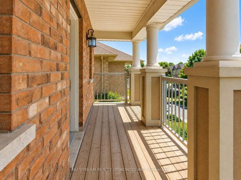Photo 39 at 224 Aspenwood Drive, Woodland Hill, Newmarket