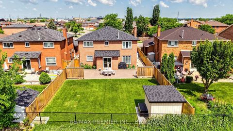 Photo 2 at 261 Morning Star Drive, West Woodbridge, Vaughan