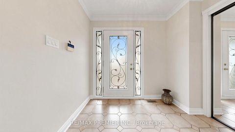 Photo 6 at 261 Morning Star Drive, West Woodbridge, Vaughan